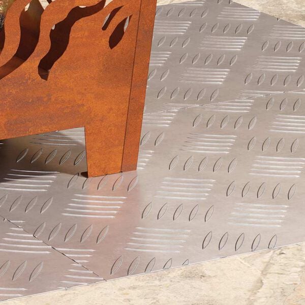 Showing Product Image 3 of 8