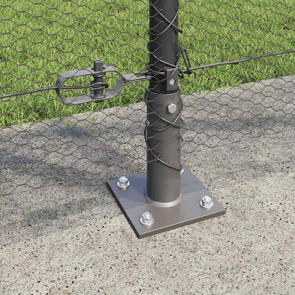 Showing Product Image 4 of 18