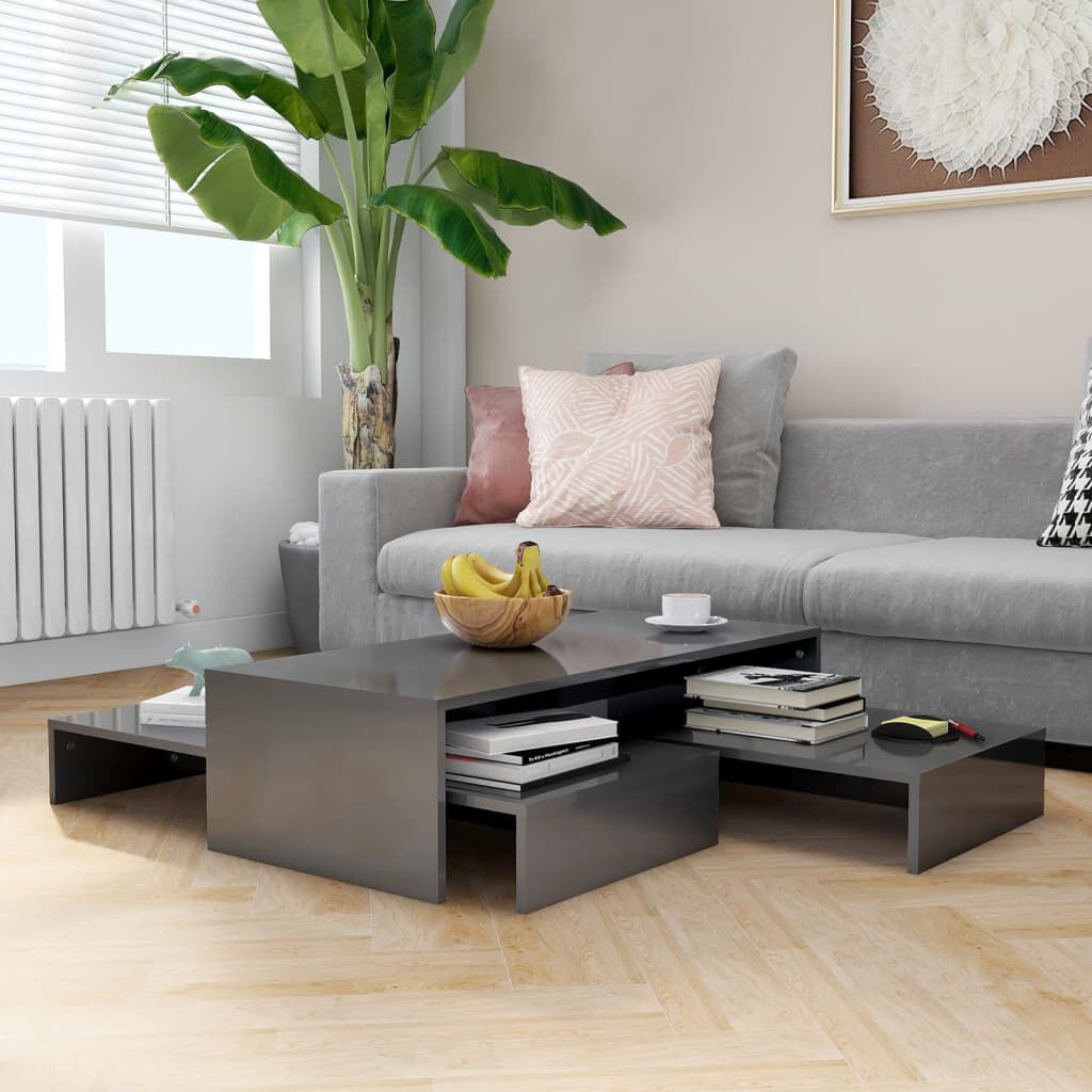 High coffee sales table with chairs