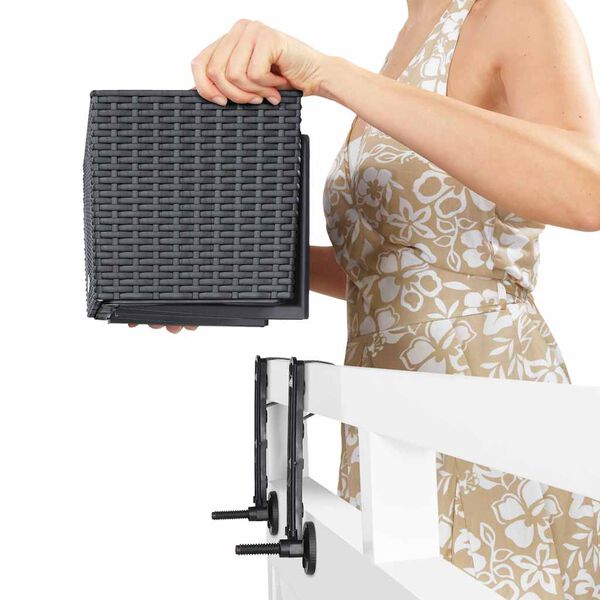 Showing Product Image 3 of 9