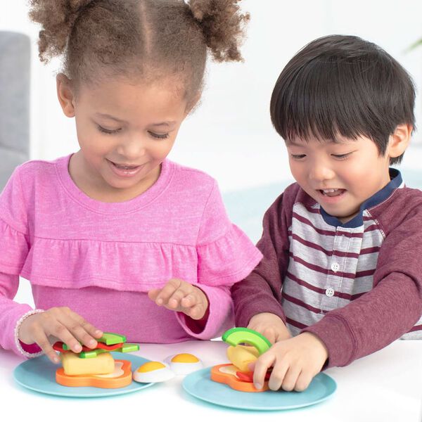 Skip Hop Preschool Zoo Let's Brunch Play Set