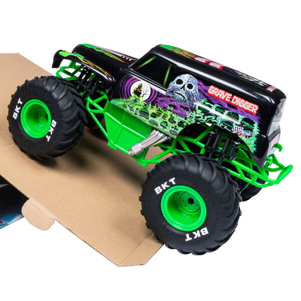 Monster Jam Truck Grave Digger with RC 1:15
