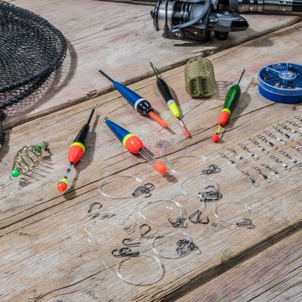 HI 30 Piece Fishing Tools Kit Multicolour