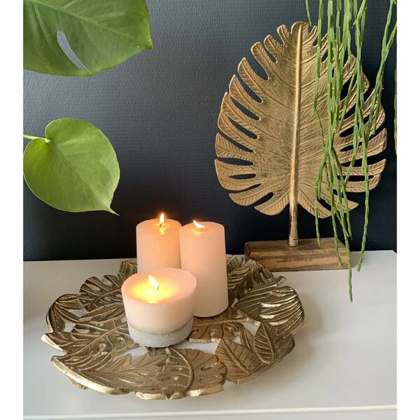 Lesli Living Decorative Leaf on Stand Gold