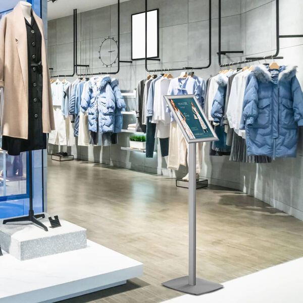 Europel Info Stand with Snap Frame A4 25 mm Aluminium