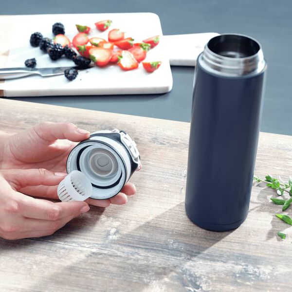 Leifheit Thermos Bottle Flip 600 ml Dark Blue