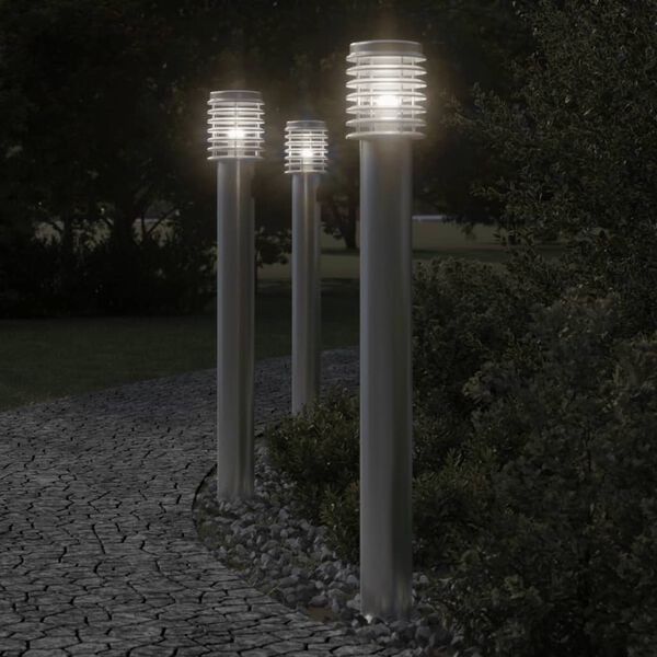 vidaXL Outdoor Floor Lamp with Outlet Silver 110cm Stainless Steel
