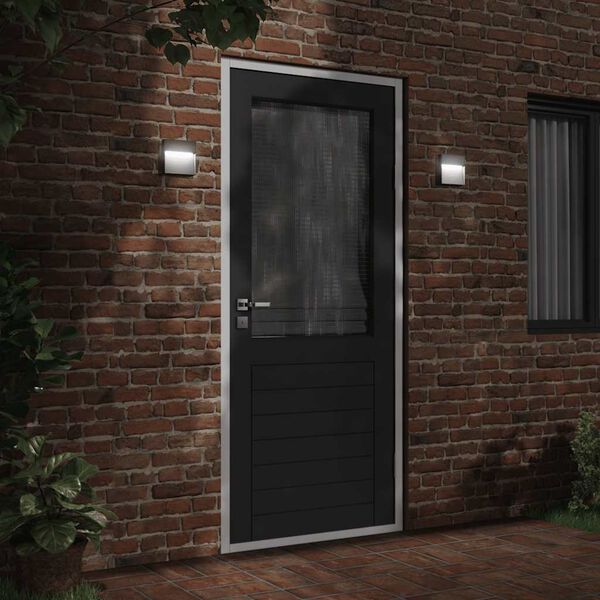 Showing Product Image 3 of 7