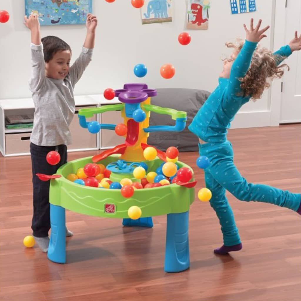 step2 busy ball play table