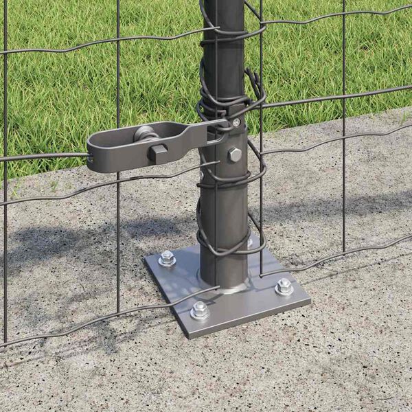 Showing Product Image 4 of 18
