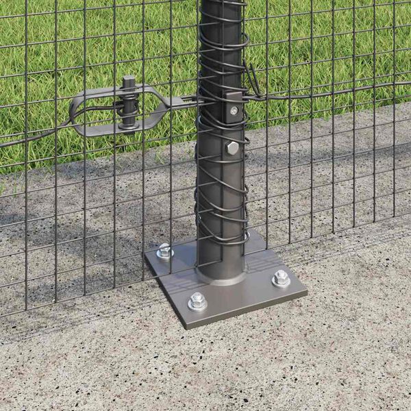 Showing Product Image 4 of 18