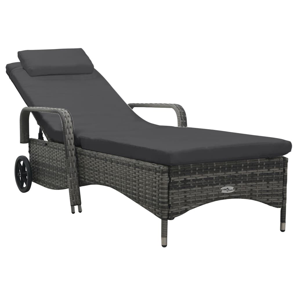 Lounge chair deals on wheels