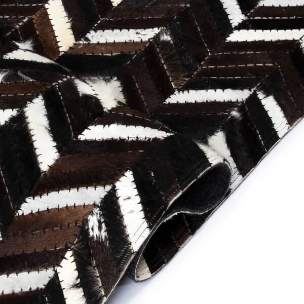 vidaXL Rug Genuine Leather Patchwork 80x150 cm Chevron Black/White