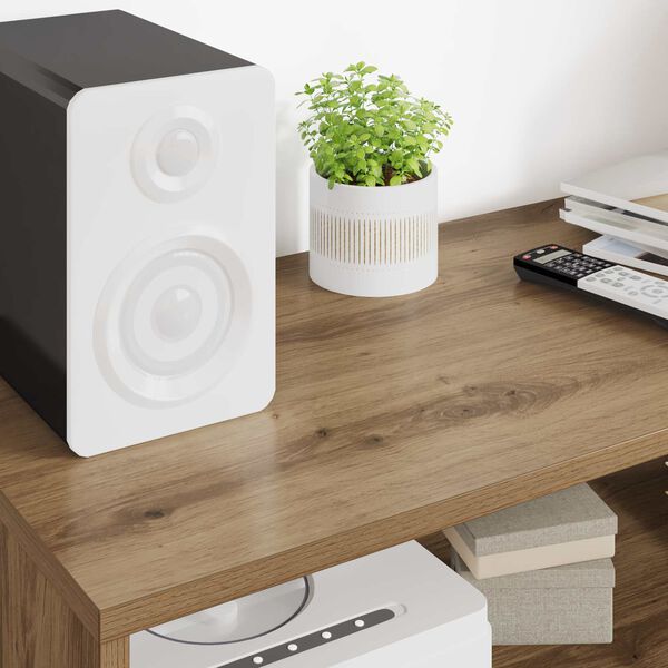 Showing Product Image 4 of 10