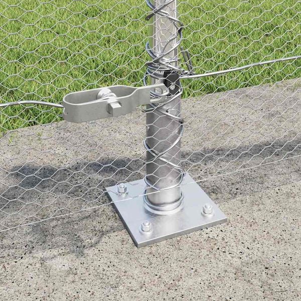 Showing Product Image 4 of 18