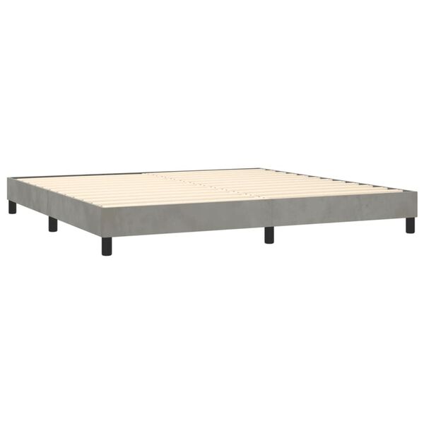 Showing Product Image 4 of 11